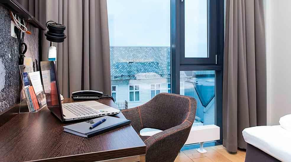 Comfort Hotel Victoria Floro Ngoại thất bức ảnh